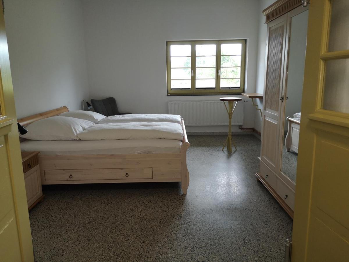 Apartamento Bahnhof Hohen Mistorf Exterior foto