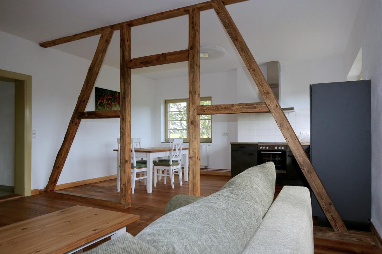 Apartamento Bahnhof Hohen Mistorf Exterior foto