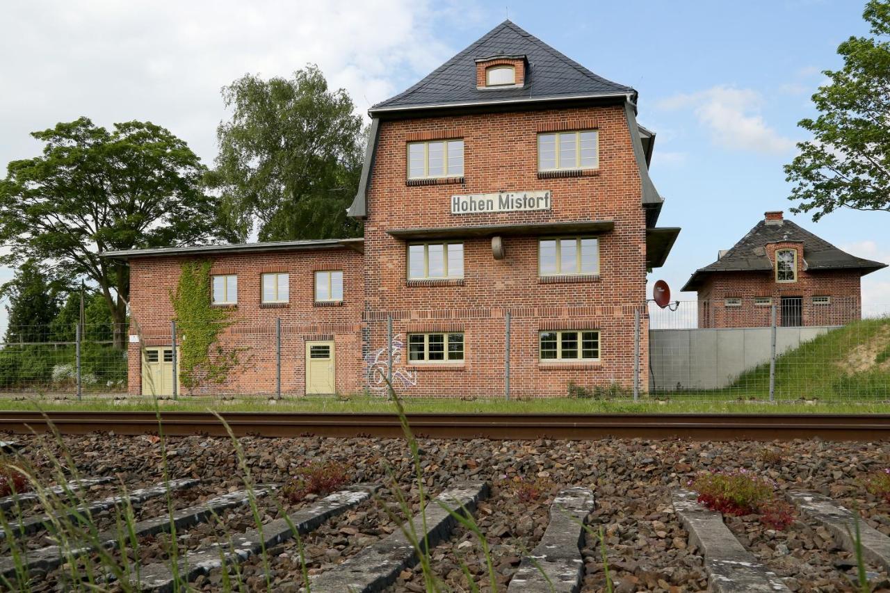 Apartamento Bahnhof Hohen Mistorf Exterior foto